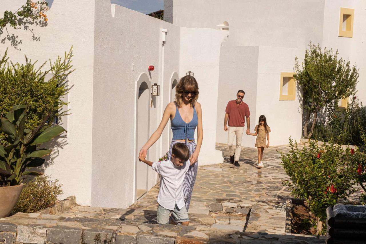 크레타 마리스 비치 리조트 헐소니소스 외부 사진 Family tourism